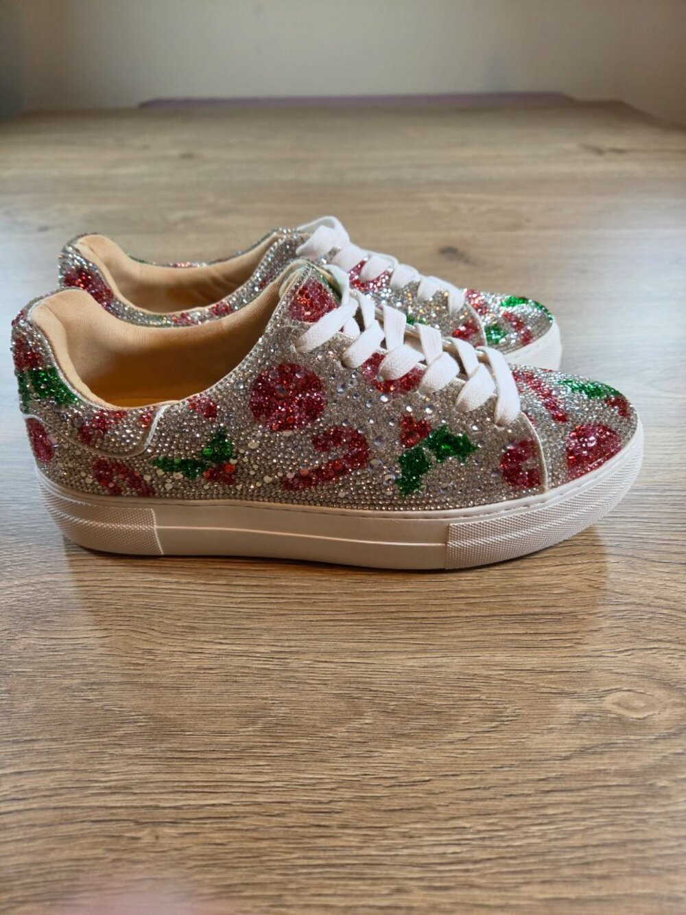 Betsey Johnson Sidny Christmas Sneakers Women Size 9.5 Holly Rhinestone Platform - Picture 6 of 12